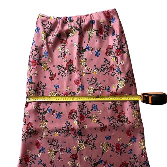 Forgotten Grace Satin Midi Skirt Pink Mauve Floral Print Size M - Picture 2 of 7